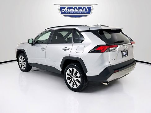 Used 2022 Toyota RAV4 Limited w/ Limited Grade Weather Package image 5