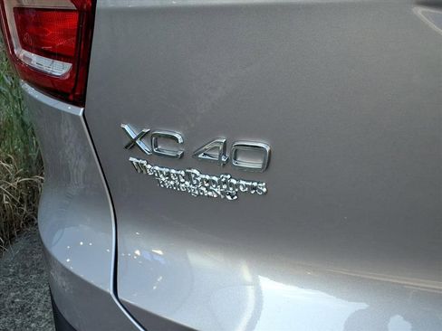 New 2026 Volvo XC40 B5 Plus w/ Protection Package Premier image 5