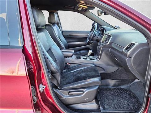 Used 2018 Jeep Grand Cherokee Altitude image 21