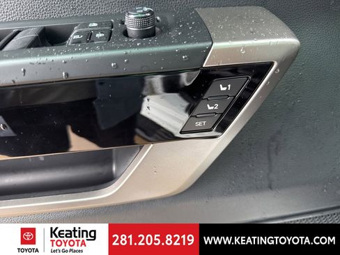 Used 2024 Toyota Tundra Limited image 13