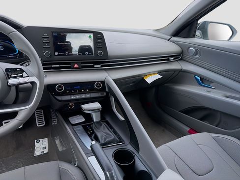 New 2026 Hyundai Elantra Sport w/ Cargo Package FWD image 17