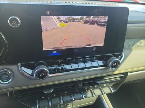 Certified 2024 Chevrolet Colorado ZR2 AWD/4WD image 32