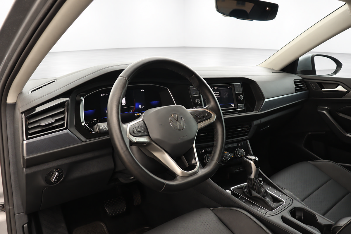 Used 2022 Volkswagen Jetta SE FWD image 26