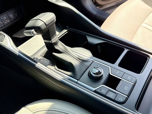 New 2026 Kia Sorento S image 12