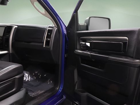 Used 2016 RAM 1500 Sport AWD/4WD image 14
