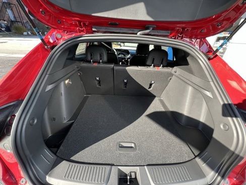 New 2026 Chevrolet Trax RS w/ Sunroof Package image 23