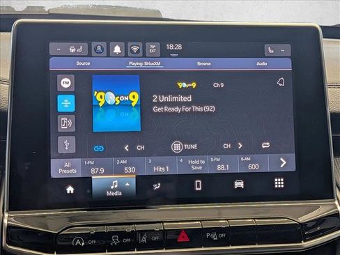 New 2026 Jeep Compass Trailhawk image 12