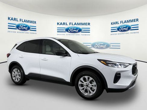 New 2025 Ford Escape Active w/ Cold Weather Package image 1