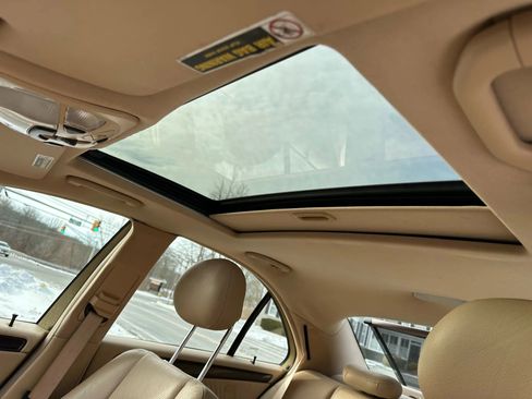 Used 2001 Mercedes-Benz C 320 Sedan image 26