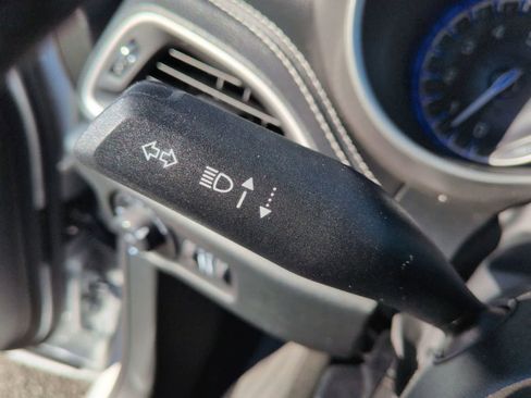 New 2026 Chrysler Pacifica Select image 18