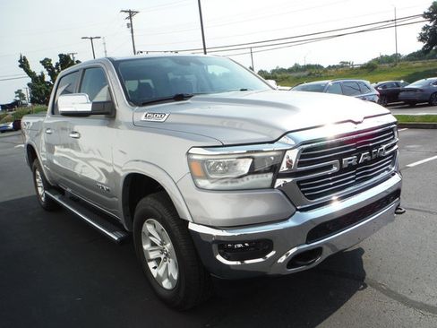 Used 2022 RAM 1500 Laramie AWD/4WD image 14