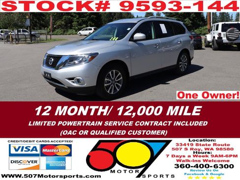 Used 2015 Nissan Pathfinder SV w/ Cargo Package AWD/4WD image 2