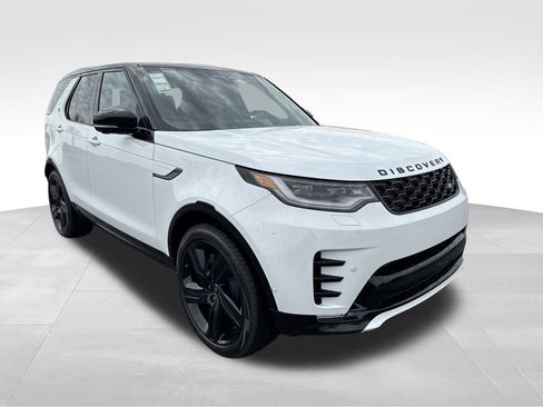New 2025 Land Rover Discovery Dynamic SE image 6