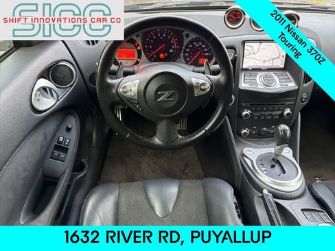 Used 2011 Nissan 370Z Touring w/ Sport Pkg image 11