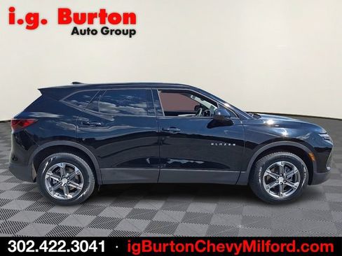 Used 2023 Chevrolet Blazer LT AWD/4WD image 7