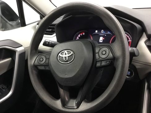 Used 2023 Toyota RAV4 XLE image 33