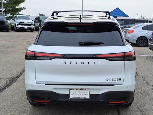 Certified 2026 INFINITI QX60 Sport w/ Dark Cargo Package AWD/4WD image 3