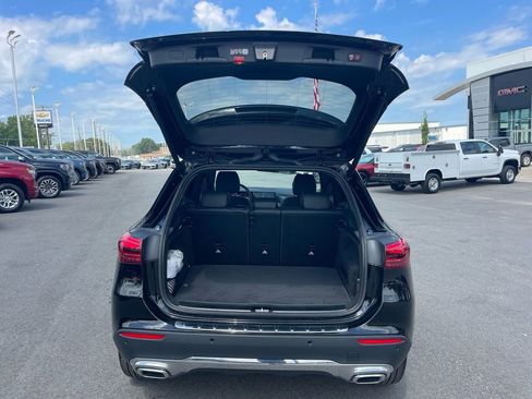 Used 2025 Mercedes-Benz GLA 250 image 28