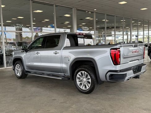 Used 2025 GMC Sierra 1500 Denali w/ Technology Package image 3
