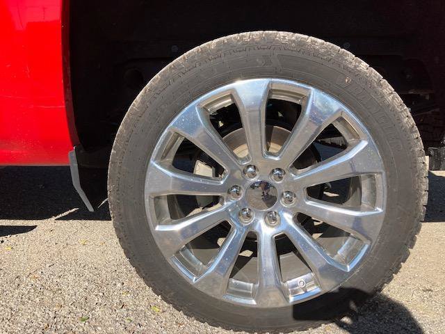 Used 2018 Chevrolet Silverado 1500 LTZ AWD/4WD image 10