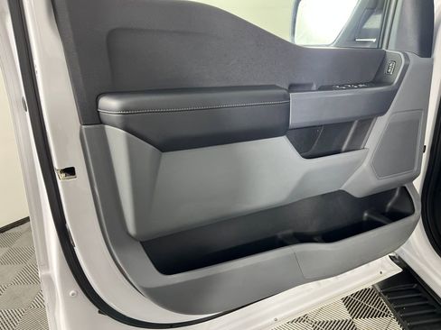 Used 2021 Ford F150 XLT image 11