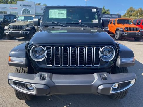 New 2025 Jeep Wrangler Sahara w/ Safety Group image 8