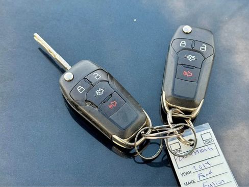 Used 2014 Ford Fusion SE w/ Equipment Group 202A image 6