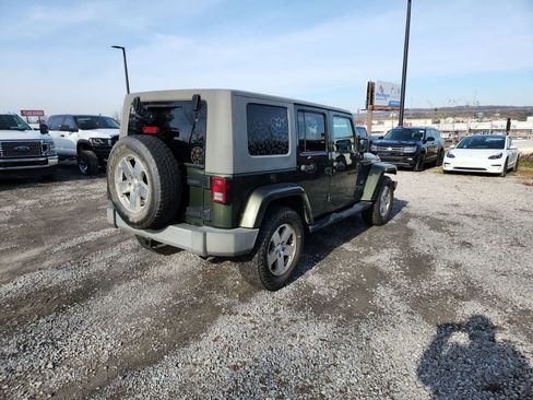 Used 2008 Jeep Wrangler Unlimited Sahara w/ Dual Top Group image 5