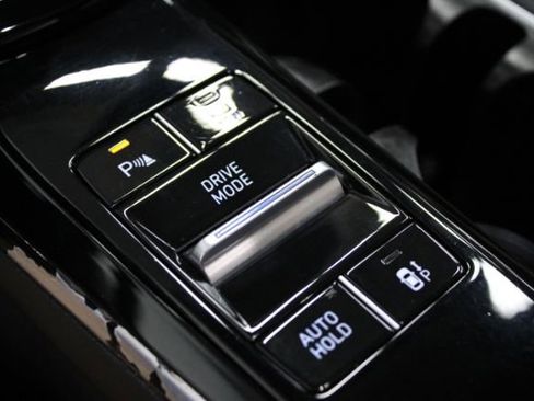Used 2020 Hyundai Sonata Limited FWD image 22