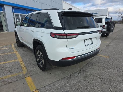 Used 2024 Jeep Grand Cherokee Limited 4xe image 7