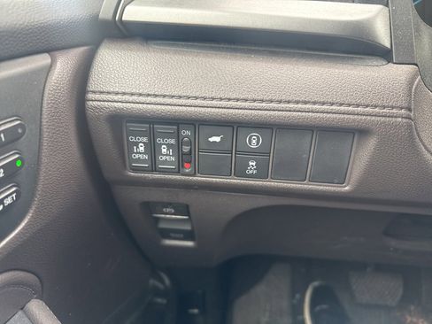 Certified 2023 Honda Odyssey EX-L image 19