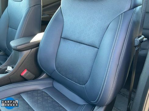 Used 2022 Chevrolet Bolt EUV LT w/ Convenience Package image 16