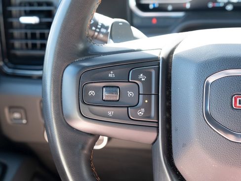 Used 2024 GMC Sierra 1500 AT4 w/ Technology Package AWD/4WD image 6
