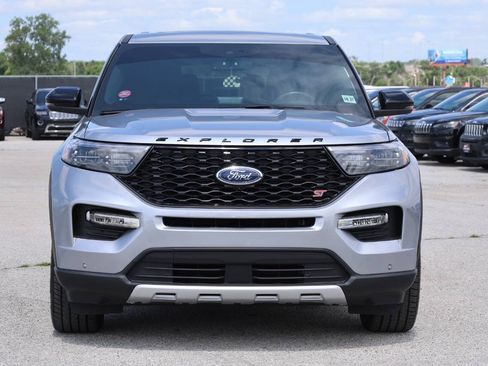 Used 2022 Ford Explorer ST w/ Equipment Group 401A AWD/4WD image 2