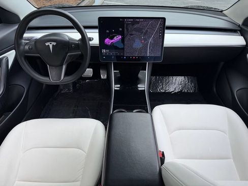 Used 2020 Tesla Model 3 Standard Range Plus RWD image 39
