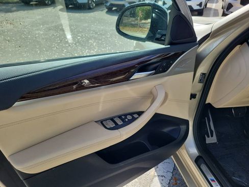 Used 2020 BMW X4 M40i w/ Premium Package image 24