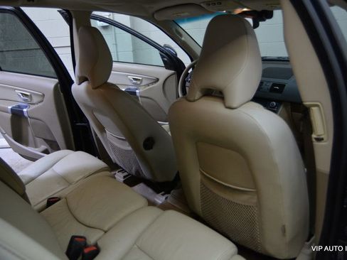 Used 2011 Volvo XC90 3.2 image 19