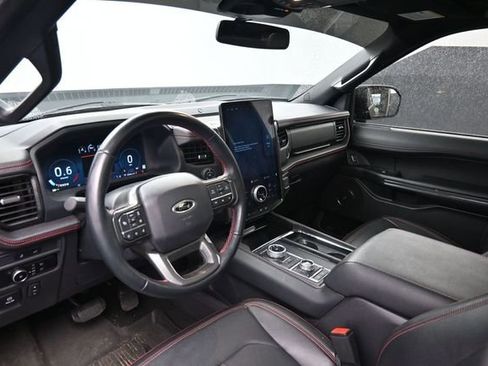 Used 2024 Ford Expedition Limited AWD/4WD image 14