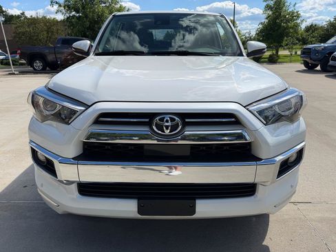 Used 2020 Toyota 4Runner Limited RWD image 2
