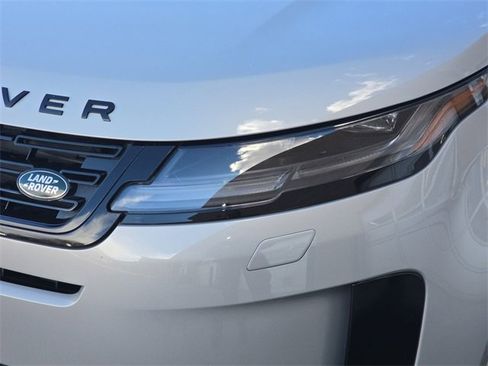 Used 2024 Land Rover Range Rover Evoque S image 33
