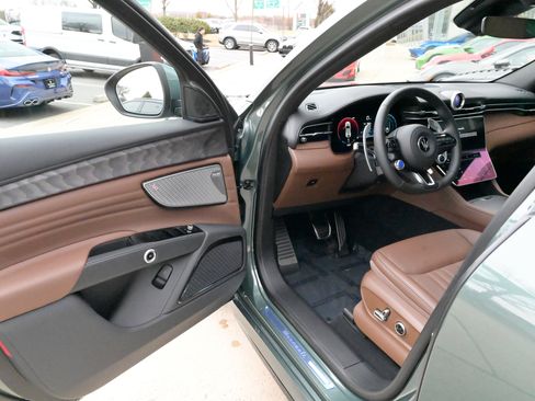 New 2026 Maserati Grecale Modena image 15