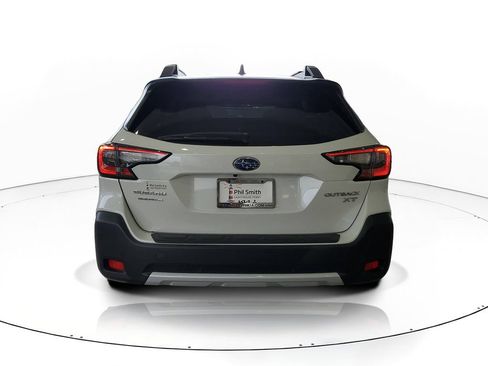 Used 2024 Subaru Outback Limited XT AWD/4WD image 5