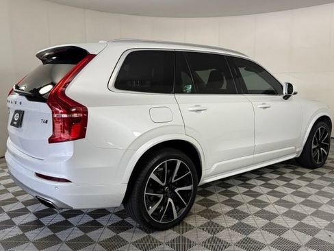 Used 2021 Volvo XC90 T6 Momentum w/ Advanced Package AWD/4WD image 8