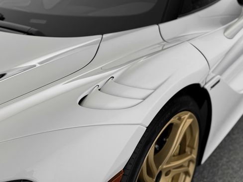 Used 2026 McLaren 750S RWD image 45