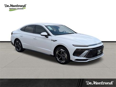 New 2026 Hyundai Sonata SEL image 3