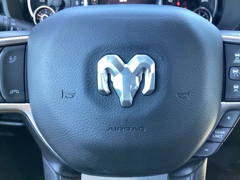 New 2026 RAM 1500 Classic Warlock AWD/4WD image 32