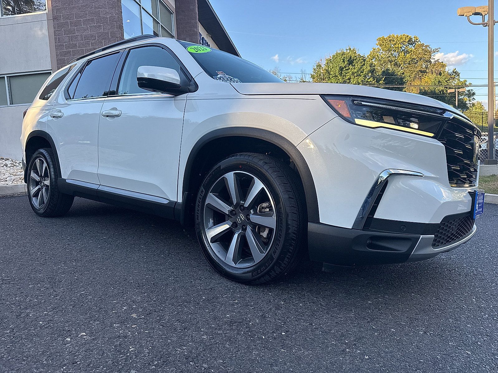 Used 2023 Honda Pilot Elite image 19