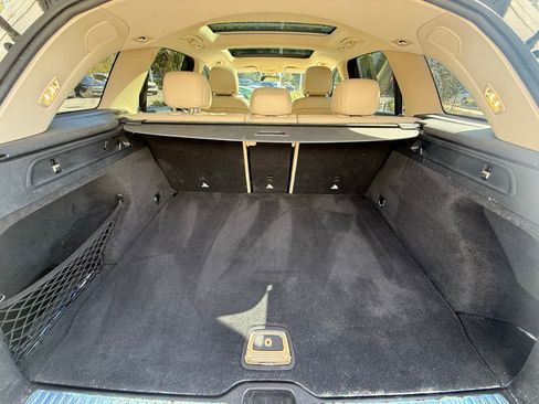 Used 2020 Mercedes-Benz GLC 300 image 43