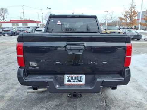Used 2026 Toyota Tacoma SR5 image 6