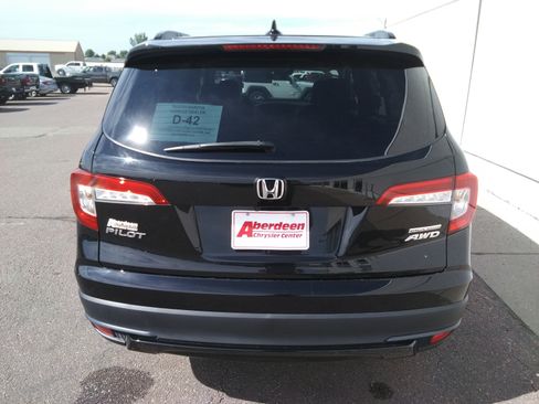 Used 2021 Honda Pilot Special Edition image 6